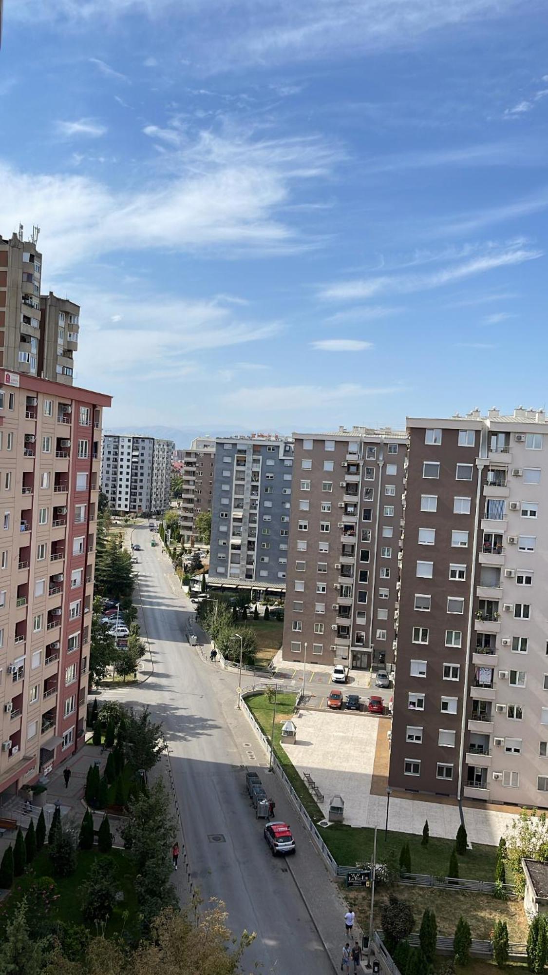 New Modern Rooftop Apartment-Free Private Parking Skopje Exteriér fotografie